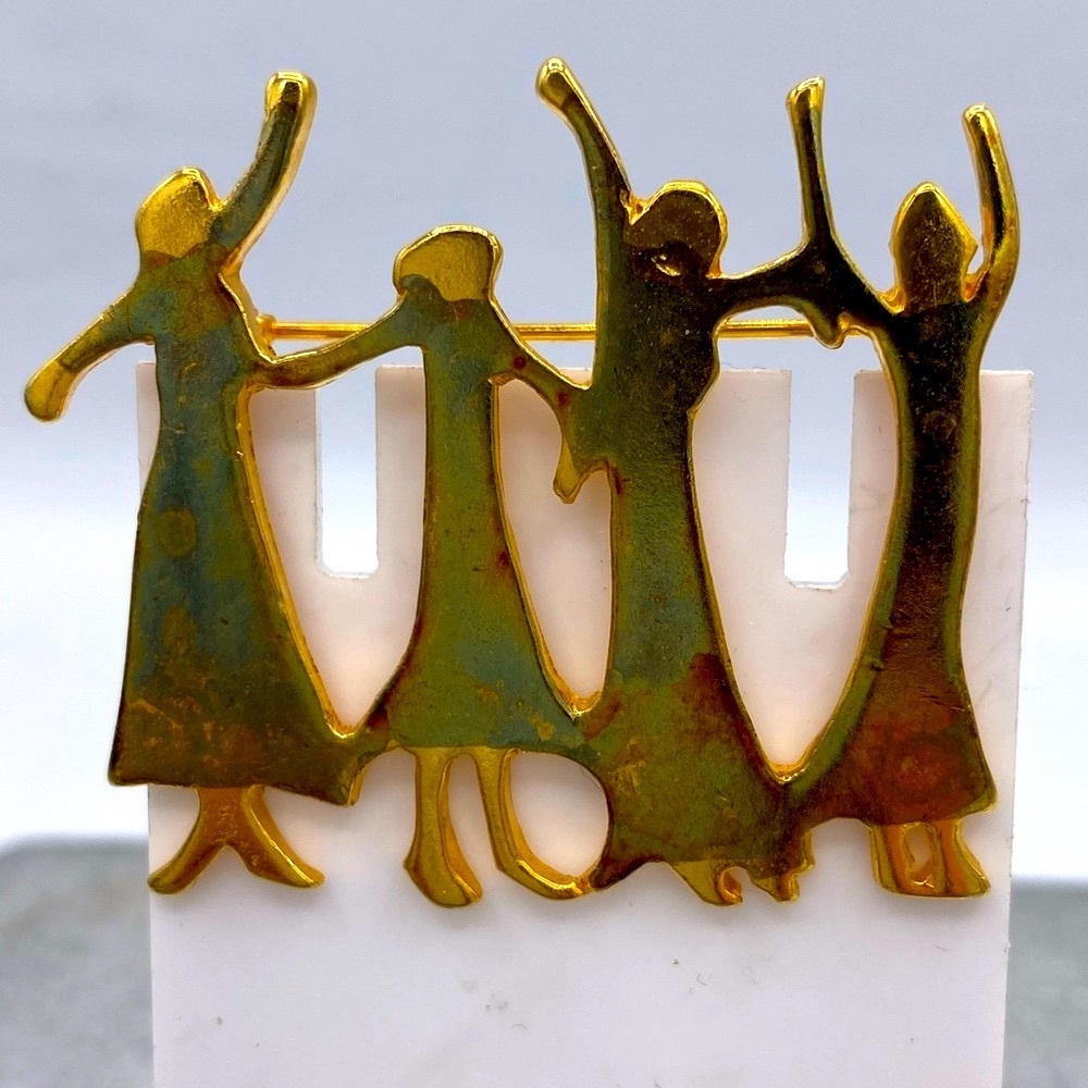 Vintage Signed Pat V Dancing Ladies Brooch Unique Gold Tone Metal Pin 4 Ladies